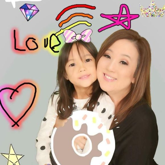 Meet your Posher, Julie - Picture 1 of 1